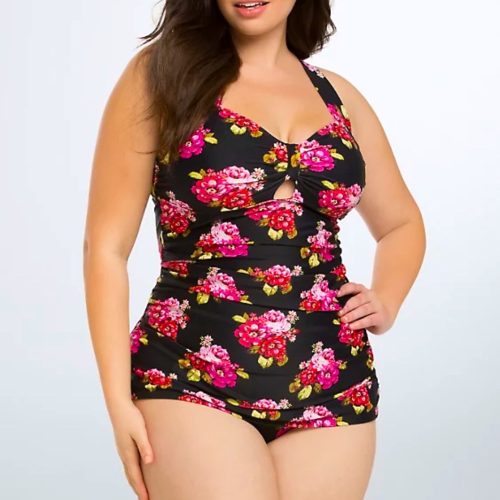 Torrid bow front tankini top